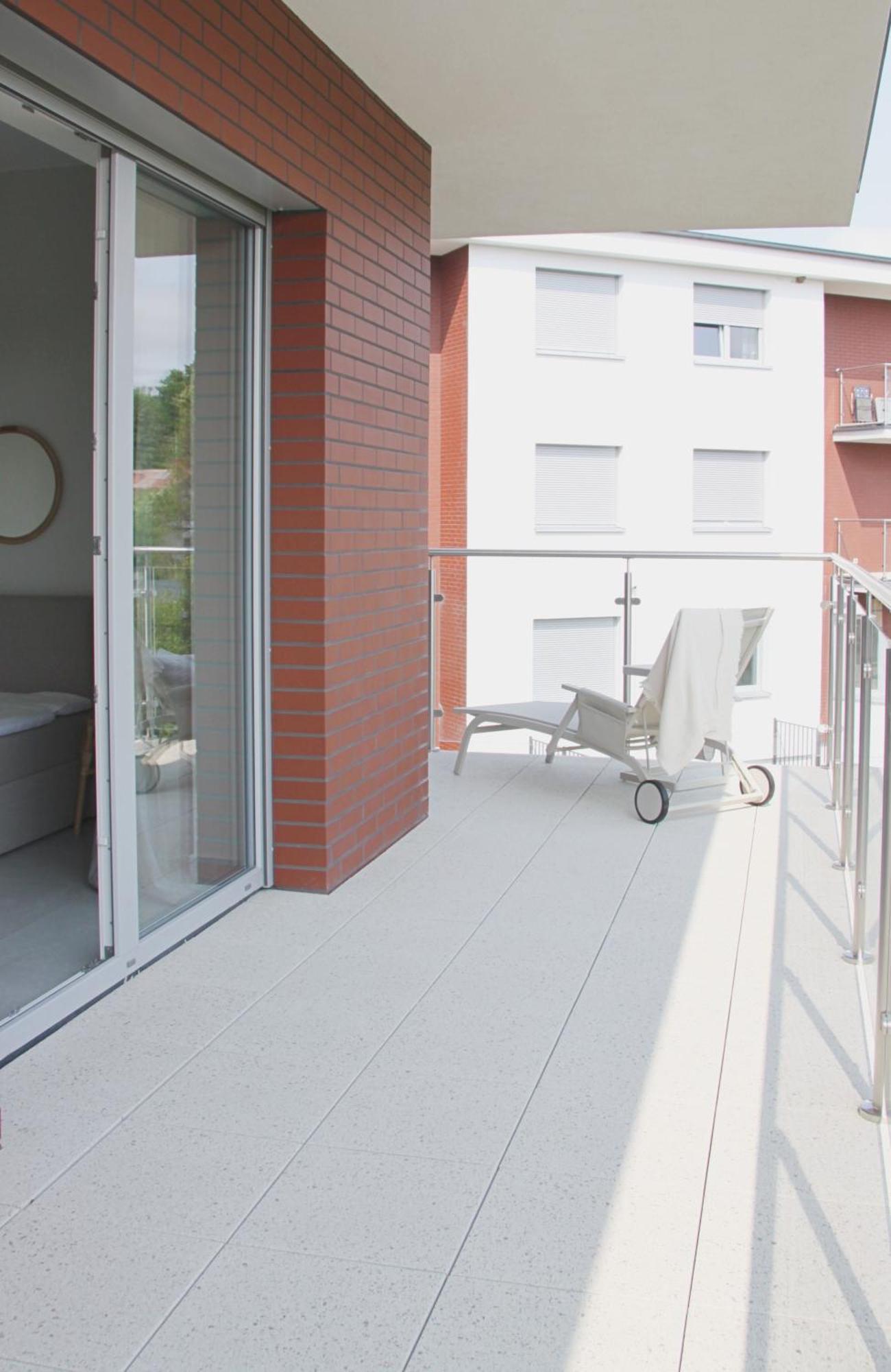 Rewal -2 Bedroom- Premium Baltic Apartment With Spa Access Exterior photo