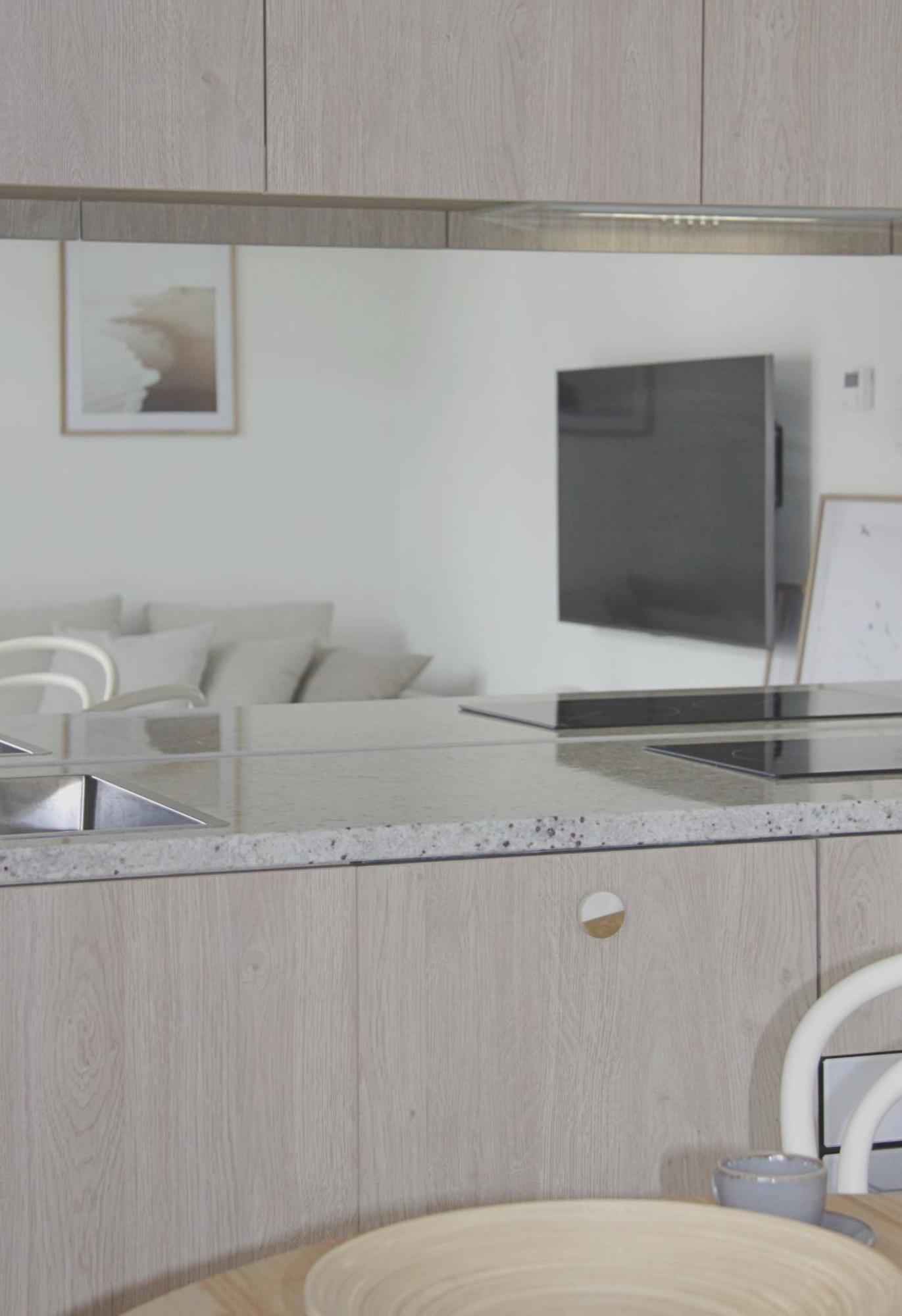 Rewal -2 Bedroom- Premium Baltic Apartment With Spa Access Exterior photo