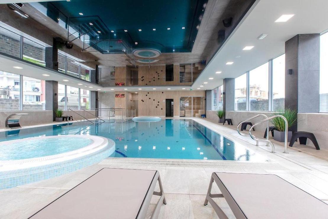 Rewal -2 Bedroom- Premium Baltic Apartment With Spa Access Exterior photo
