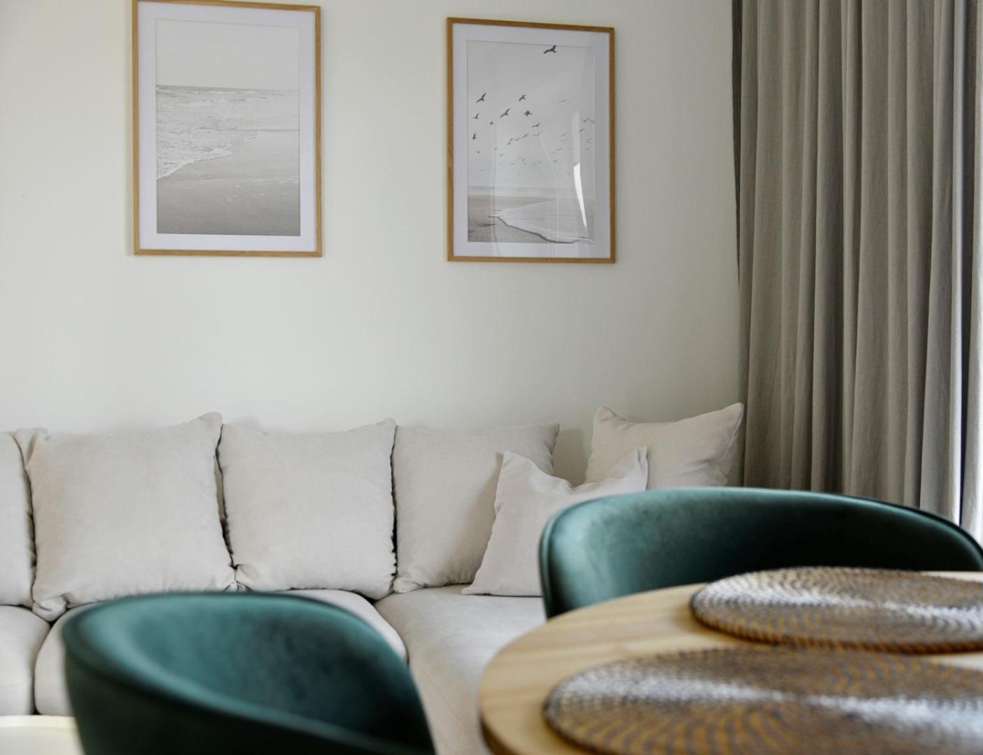 Rewal -2 Bedroom- Premium Baltic Apartment With Spa Access Exterior photo